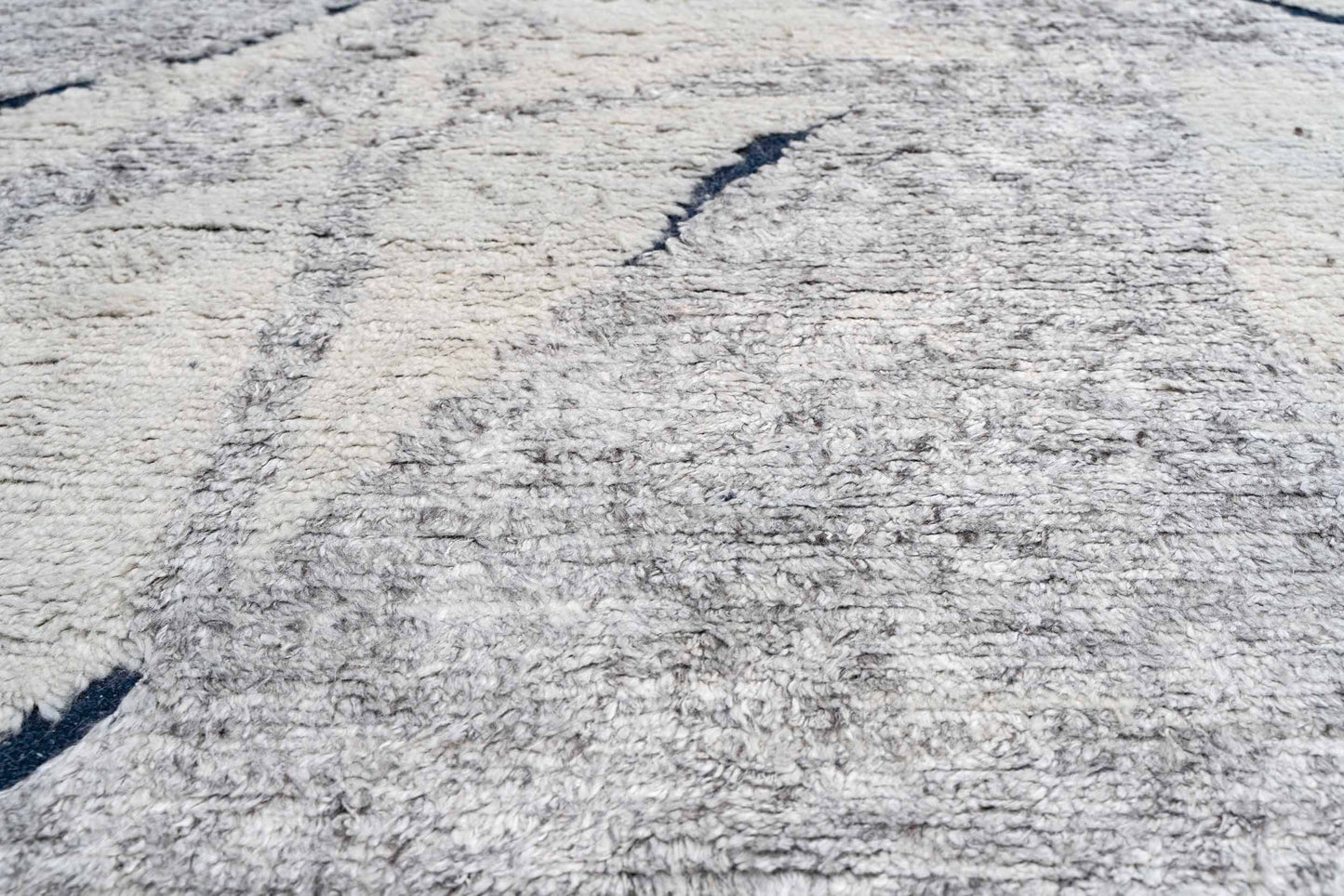 Kapetto Hand-Knotted Wool Rug