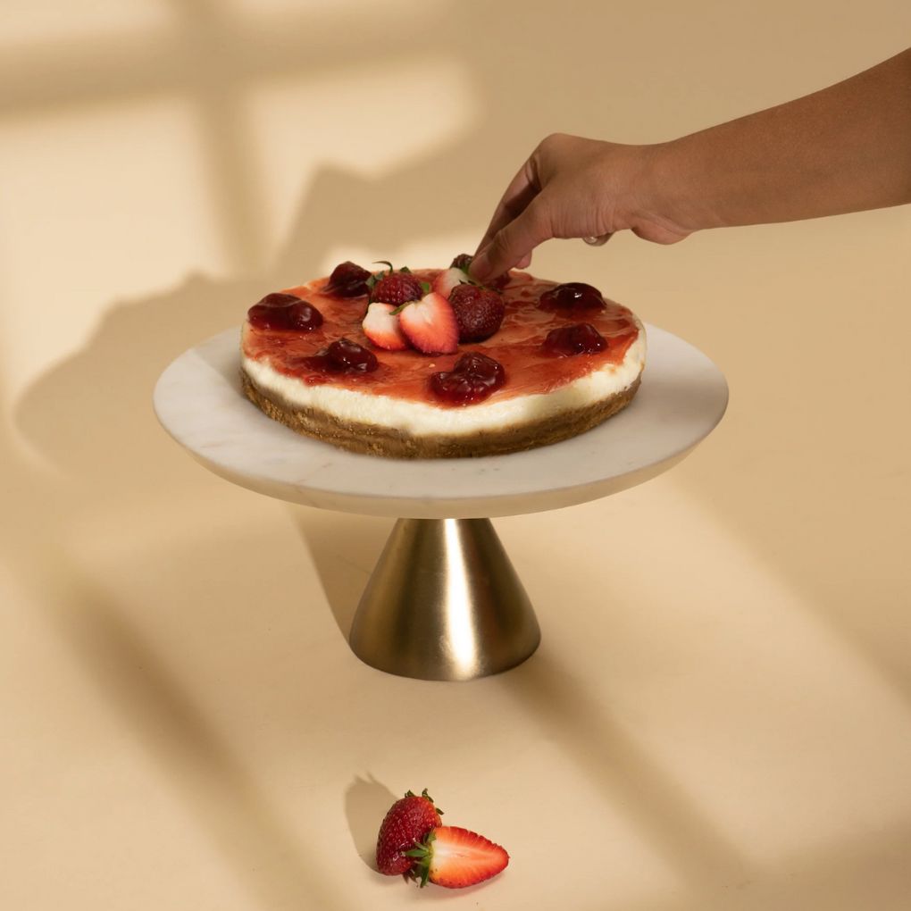 White Marble Cake Stand with Brushed Gold Base