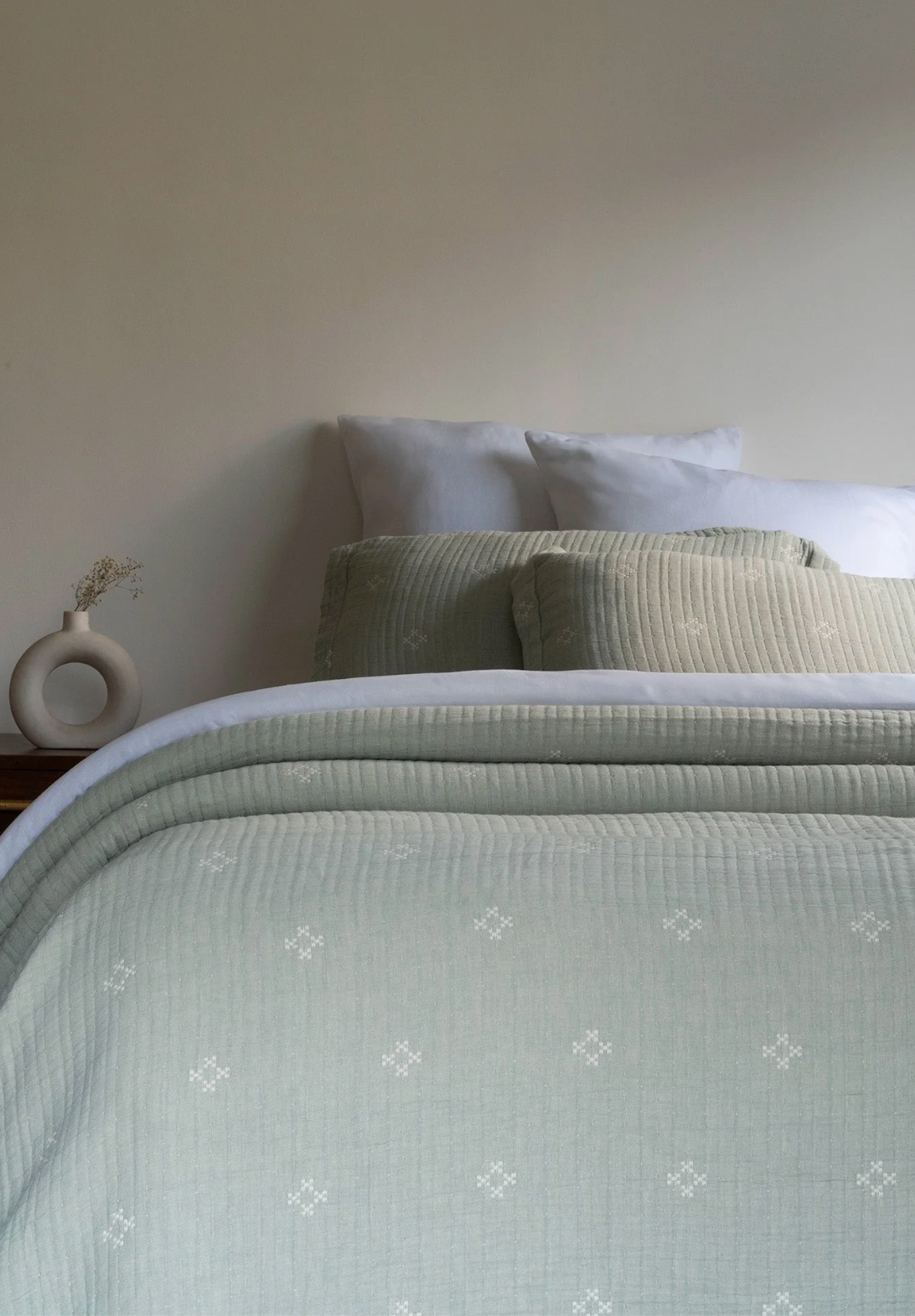 Speckle Reversible Bedspread Set - Sage Green