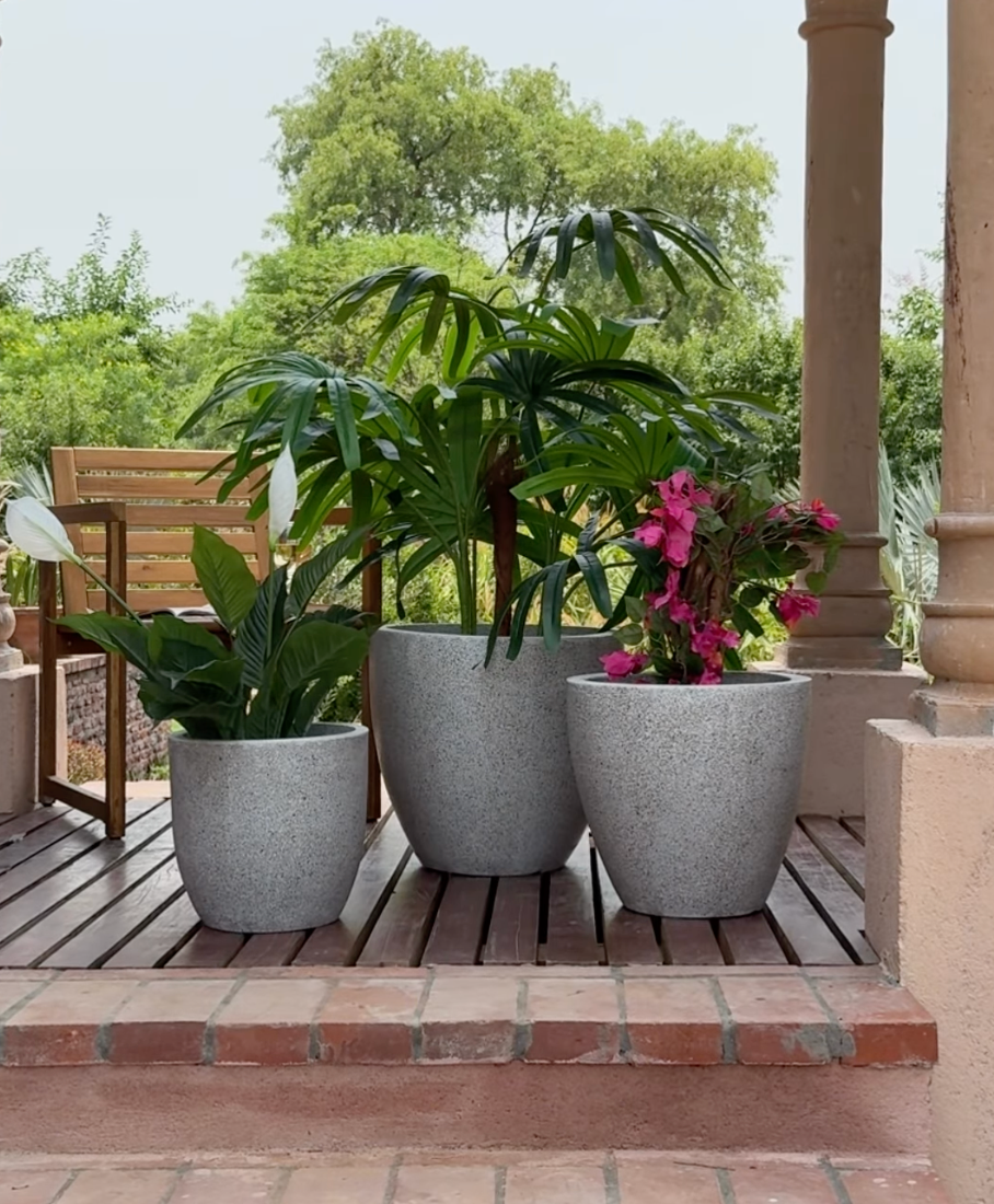 Luna Planters