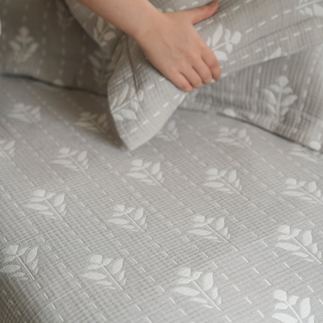 Fern Bedspread Set - Grey