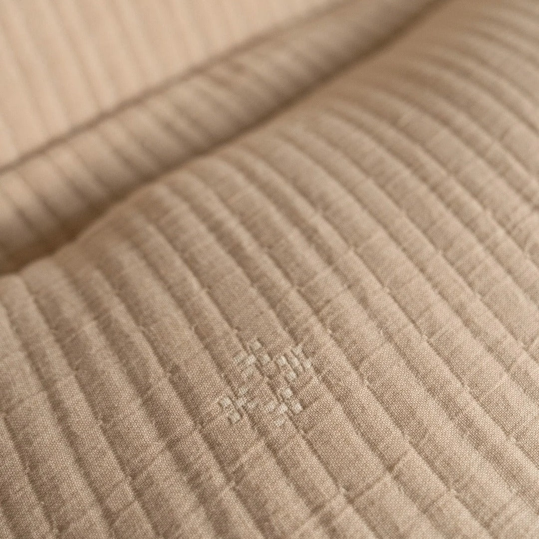 Speckle Reversible Bedspread Set - Beige