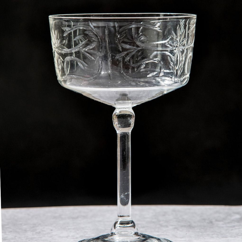 Aylin Coupe Glass Set