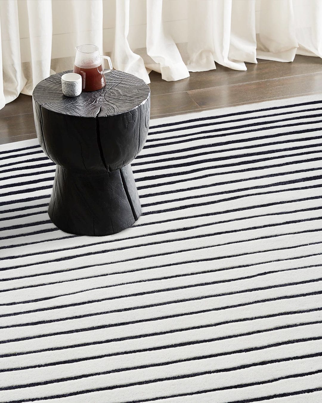 Oblique Wool Rug | Popyuli