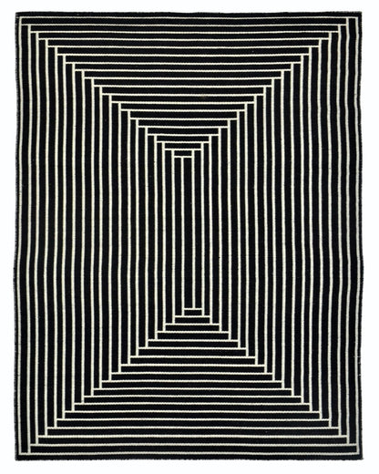 Noir Reversible Rug | Popyuli