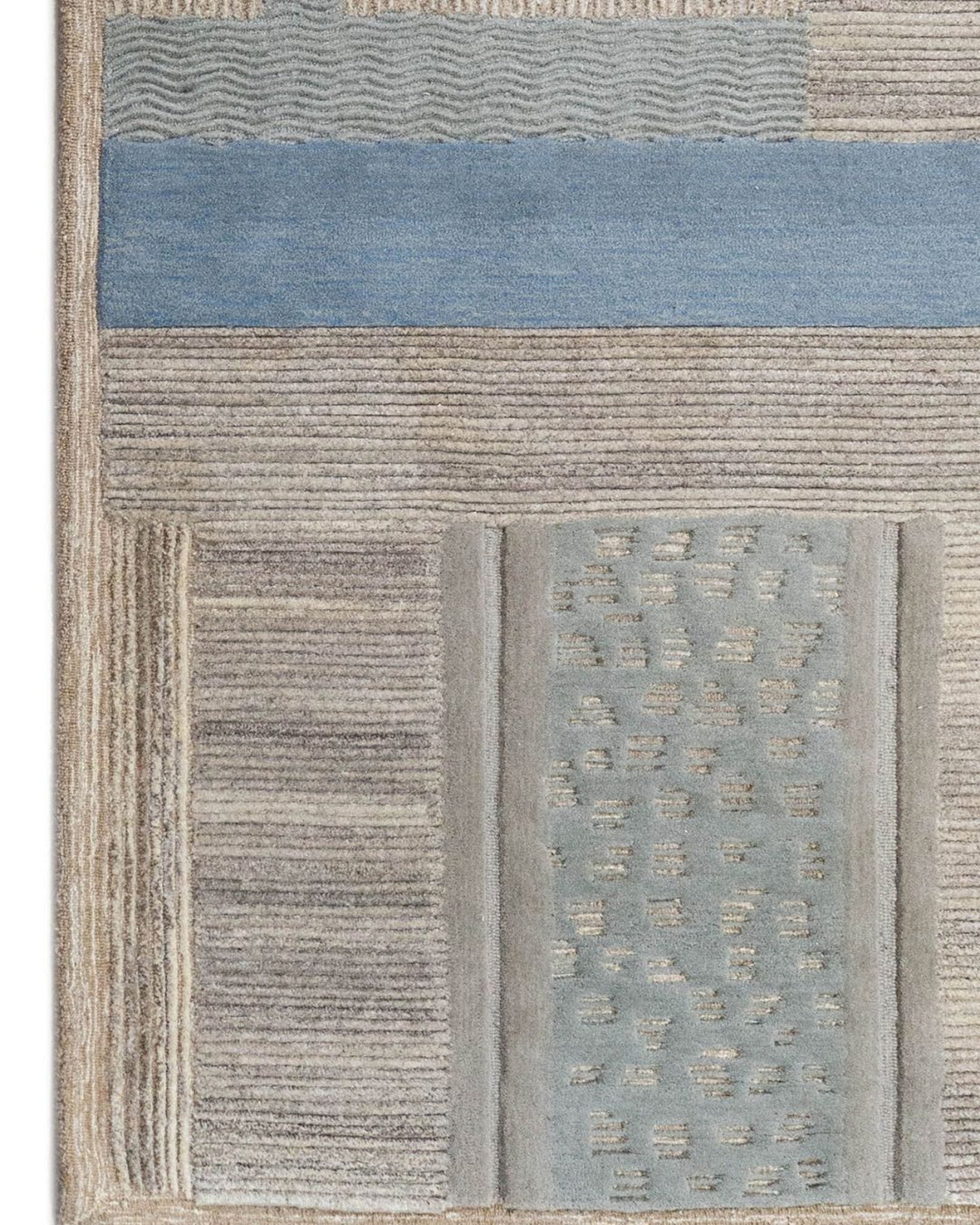 Aversa Wool Rug | Popyuli