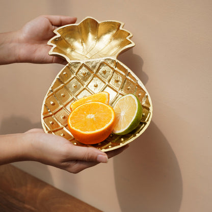 Pineapple Chip & Dip Platter | Cast Iron