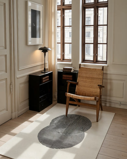 Clique Wool Rug / Bone White | Popyuli