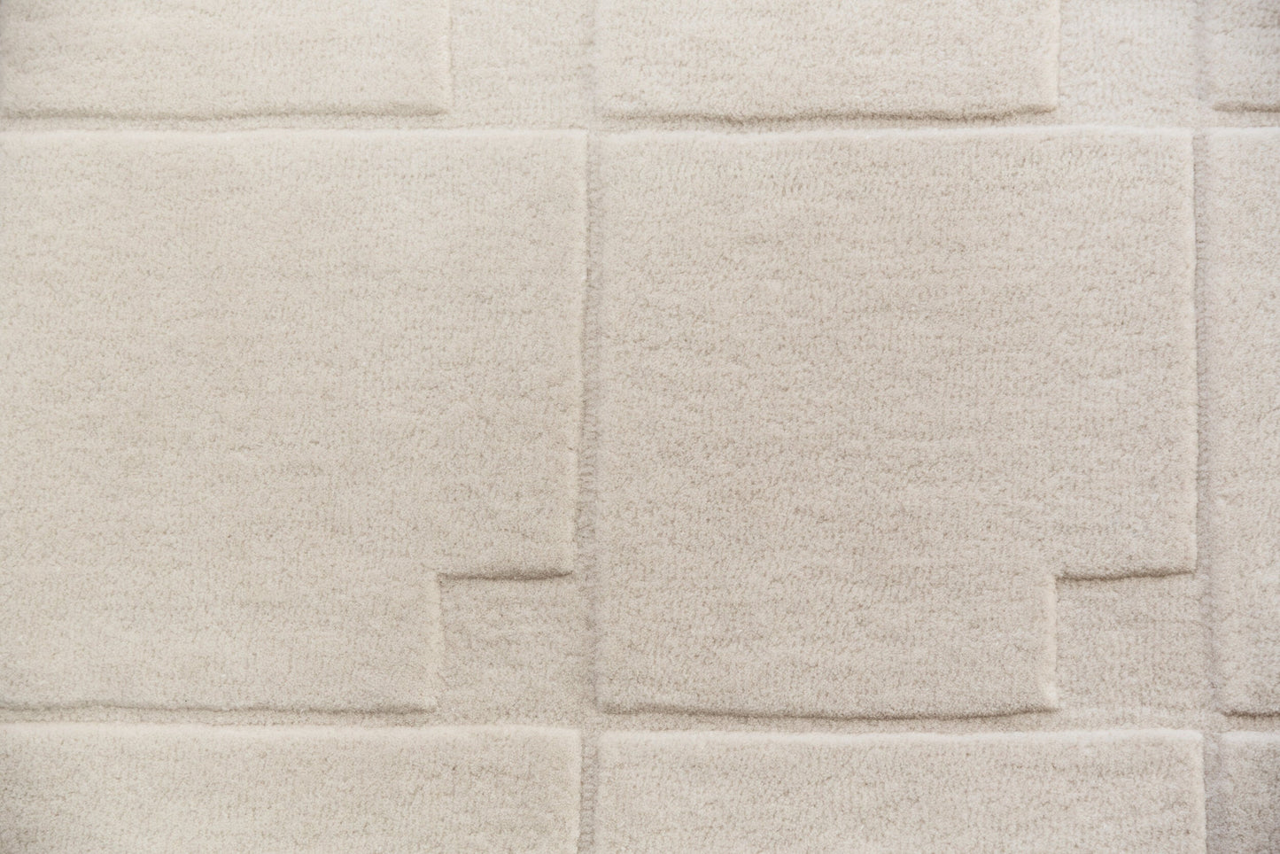 Avalanche Wool Rug | Popyuli