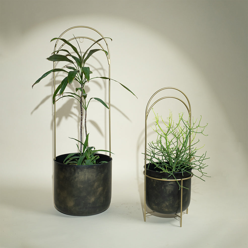 Luna Standing Planters