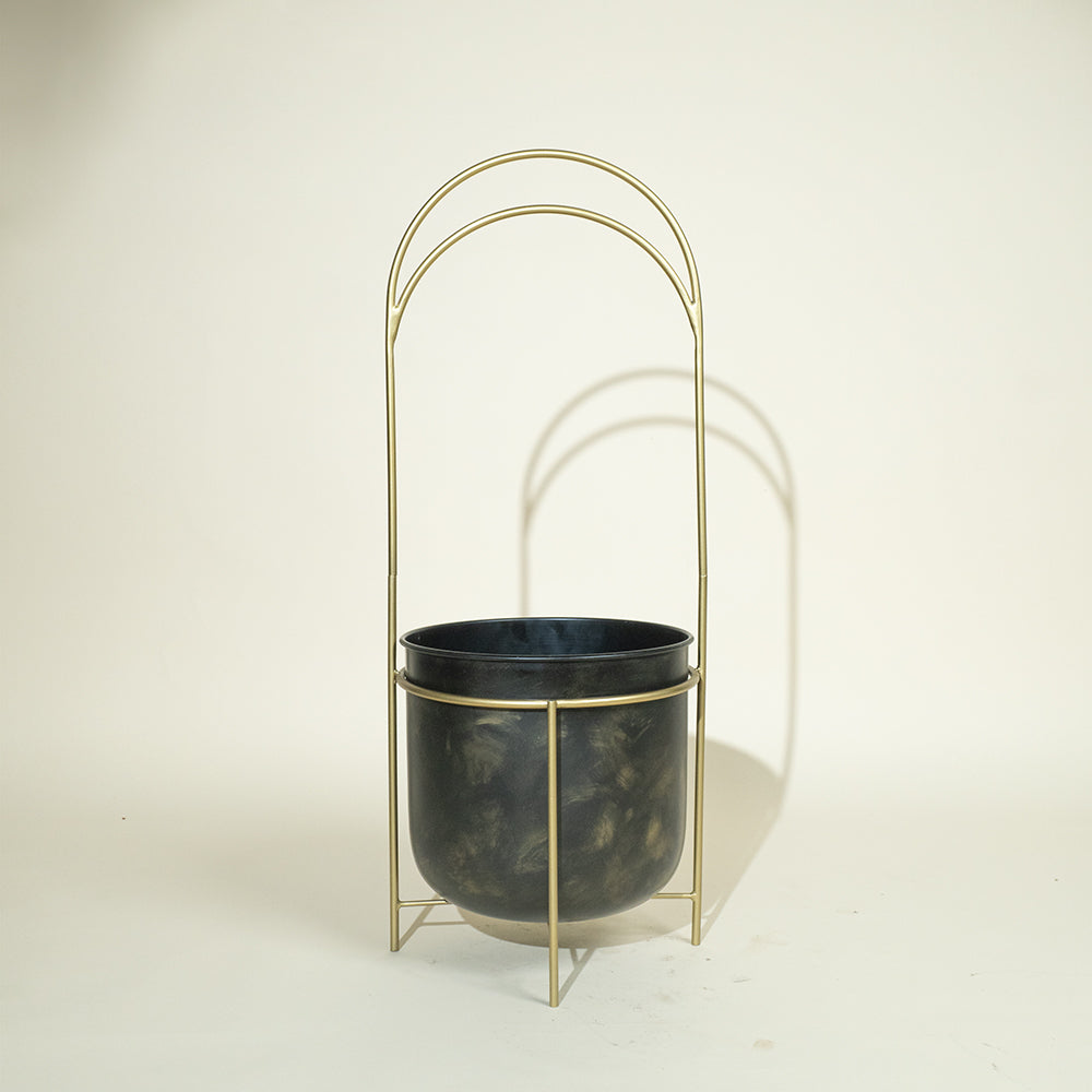 Luna Standing Planters