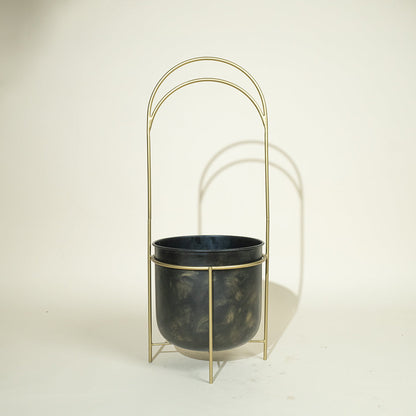 Luna Standing Planters