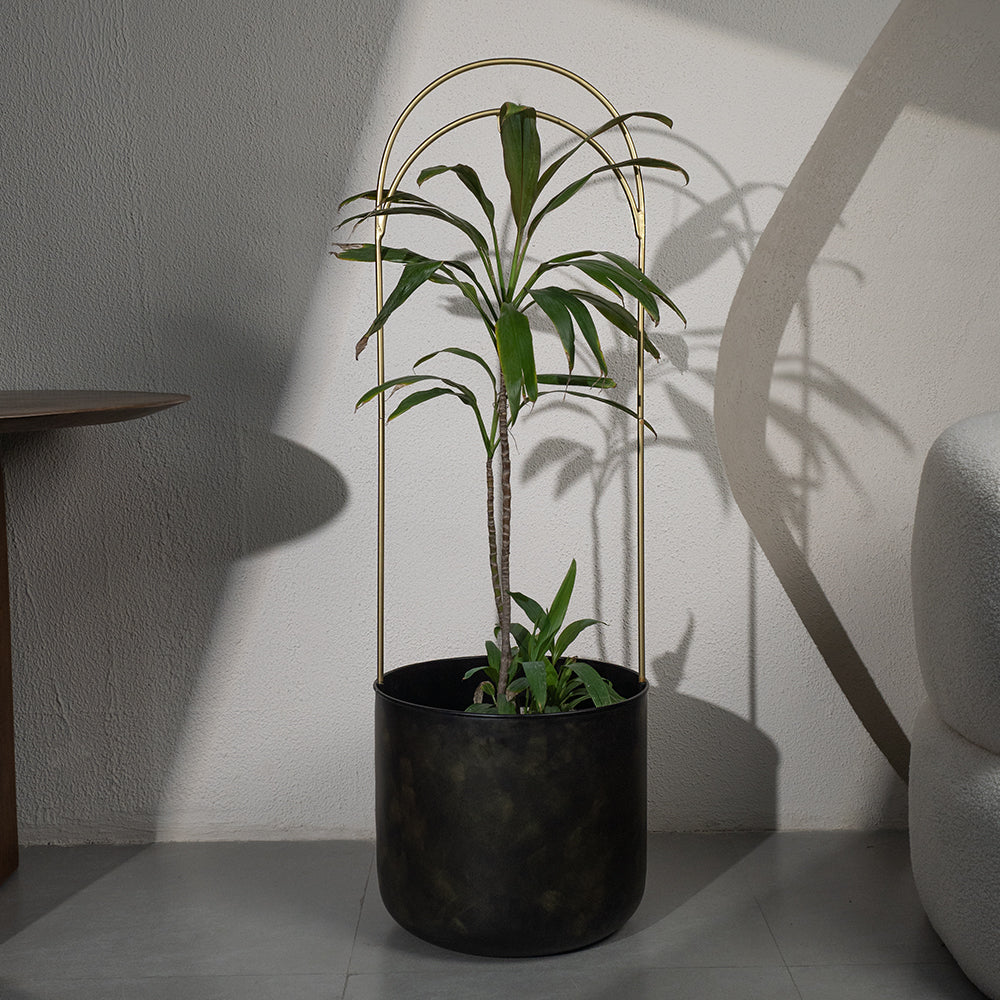 Luna Standing Planters