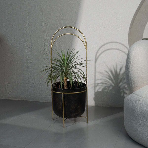 Luna Standing Planters
