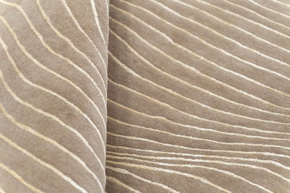 Crinkle Wool & Silk Rug | Popyuli