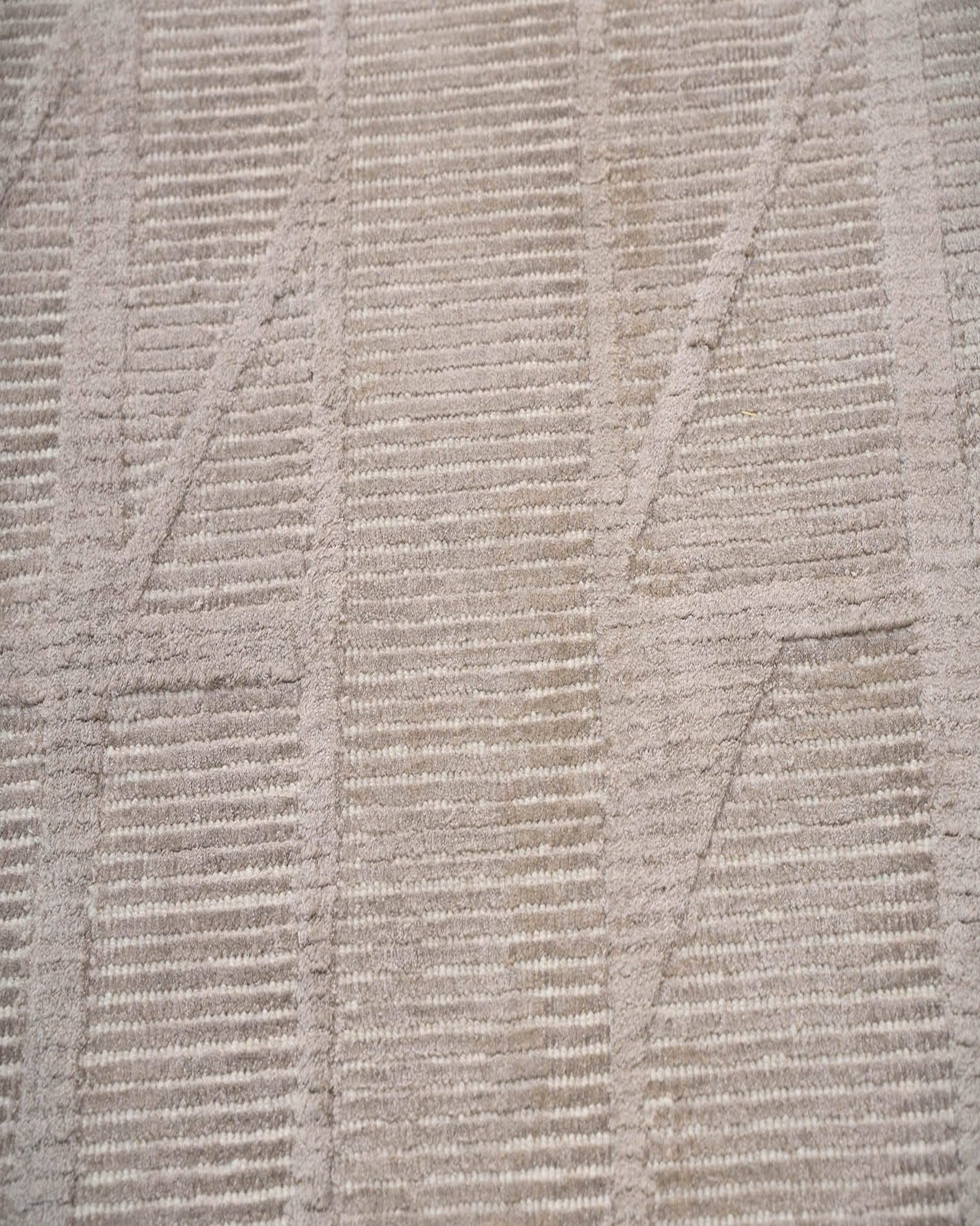Vida Wool & Silk Rug | Popyuli