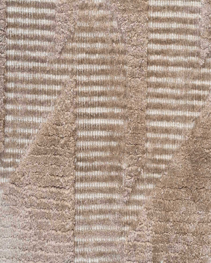 Somber Wool & Silk Rug | Popyuli