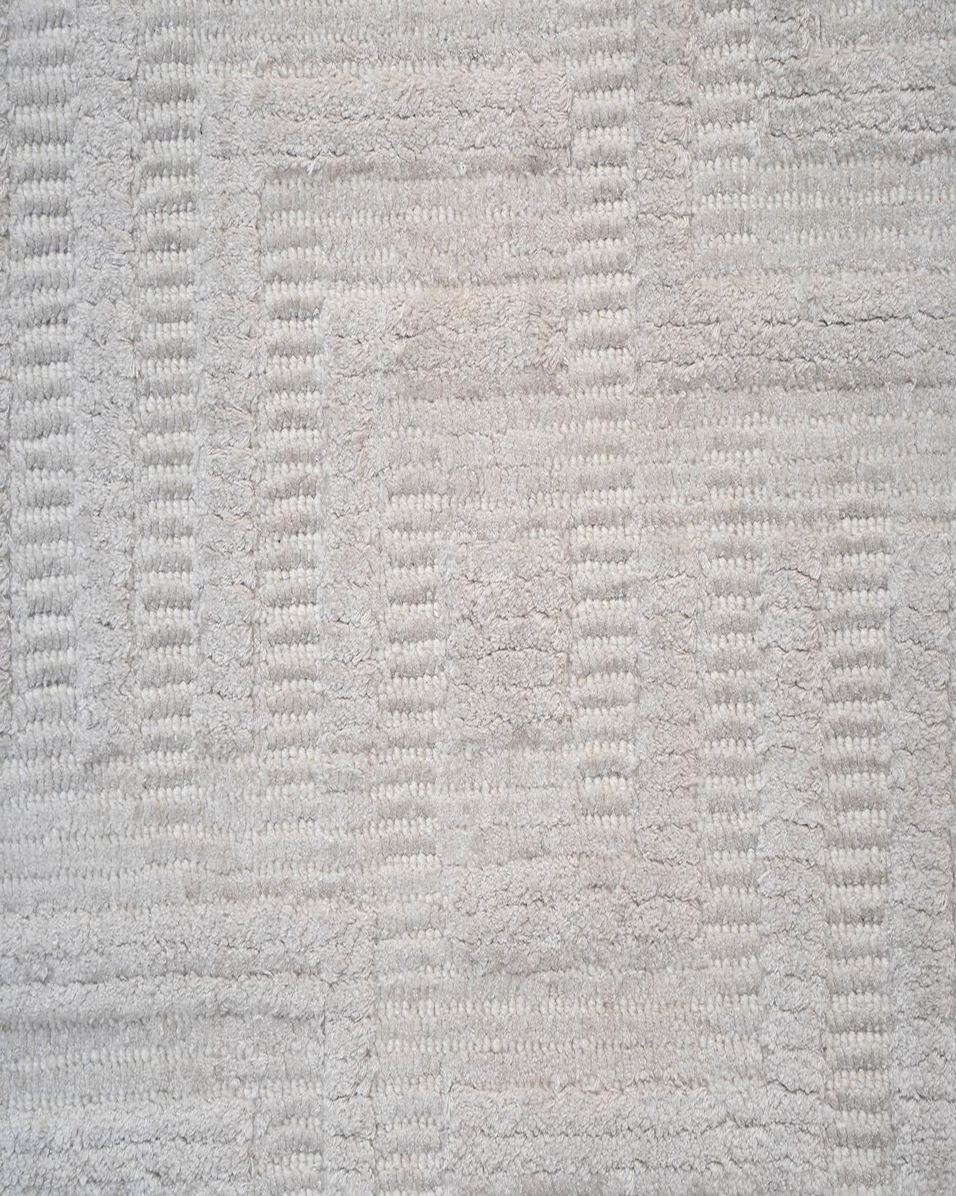 White Gold Wool & Silk Rug | Popyuli