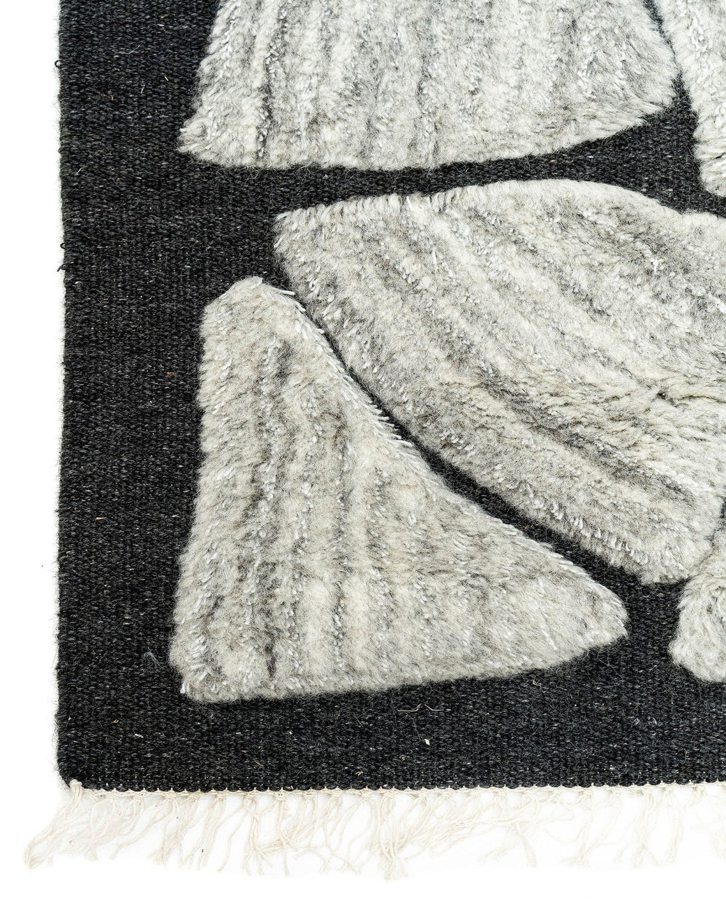Ilk Wool Rug | Popyuli