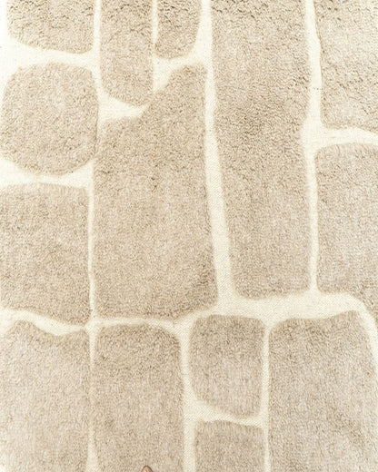 Mould Cast Wool Rug | Popyuli