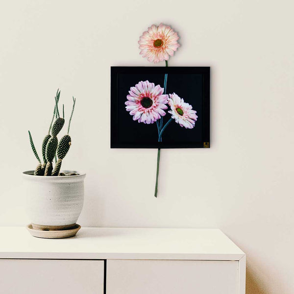 Wall Frame: Gerbera Pink (Horizontal)
