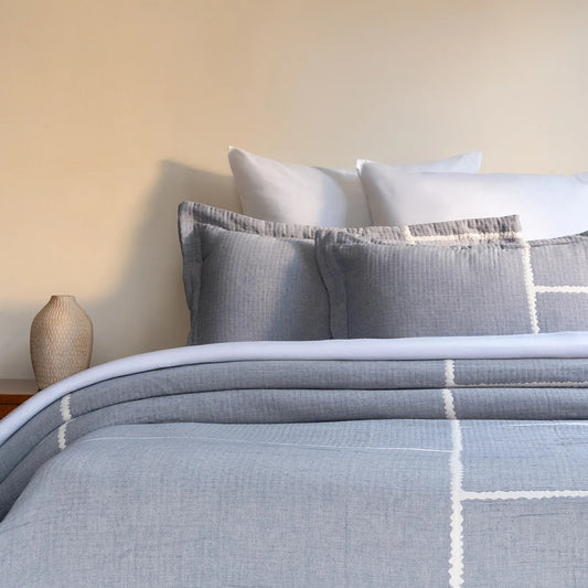 Linea Reversible Bedspread Set - Blue