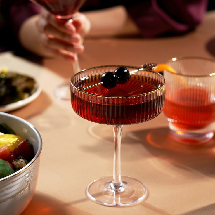 Audrey Coupe Glass Set
