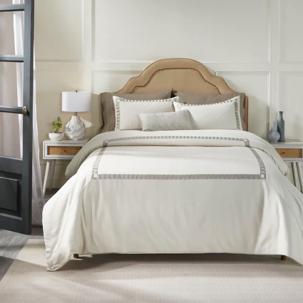 Border Embroidered Duvet Cover Set