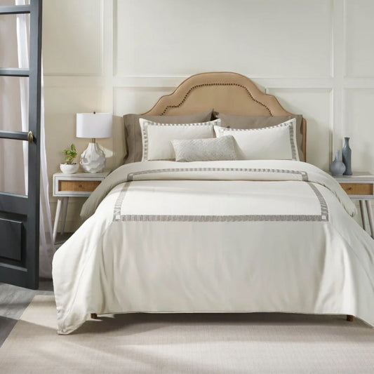 Border Embroidered Duvet Cover Set
