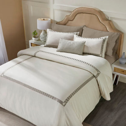 Border Embroidered Duvet Cover Set