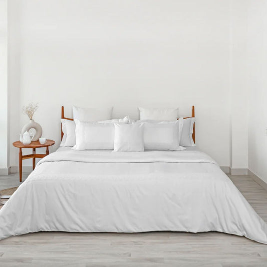 Chaste Schiffli Embroidery Duvet Cover Set Of 4