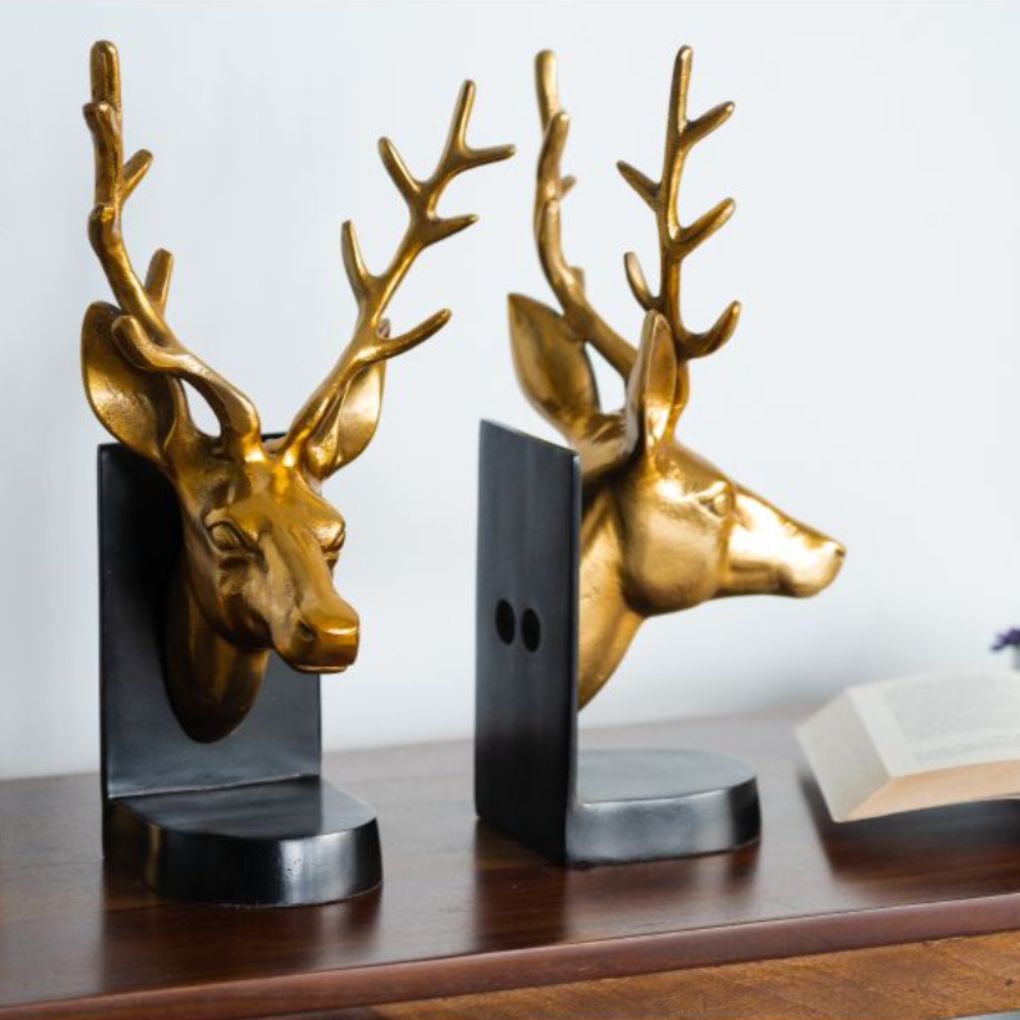 Reindeer Bookend