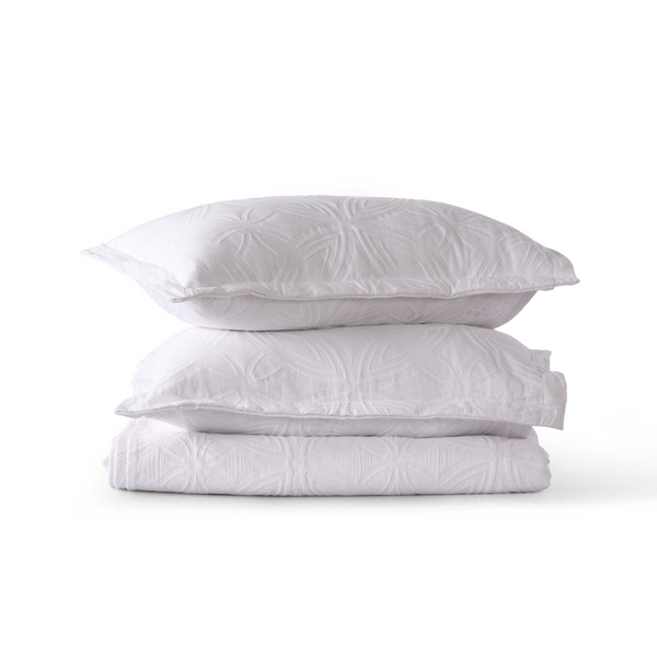Weaverly Quilted Bedspread Set Of 3 | Cloud White