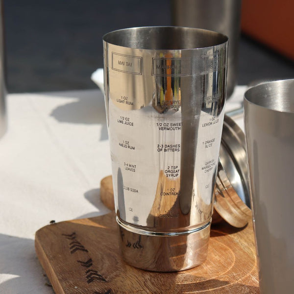 Stainless steel cocktail shaker with twist-to-reveal recipes – Popyuli barware