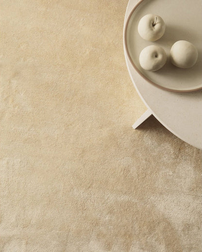 Luma Silk Rug / Gold | Popyuli