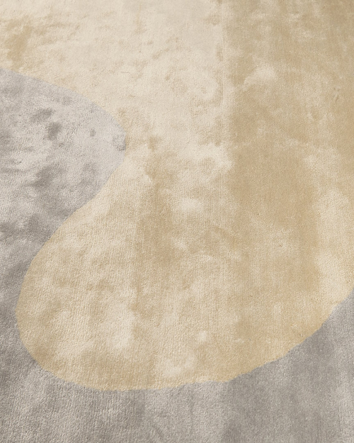 Nasai Silk Rug - Pale grey | Popyuli