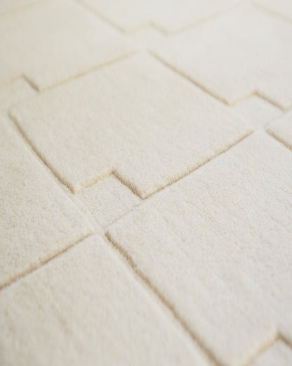 Avalanche Wool Rug | Popyuli