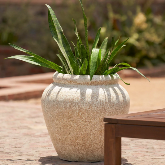 Rustic Tuscan Planter | Beige