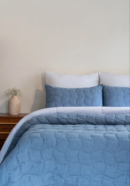 Cloud Hand-Stitched Cotton Quilt Set - Chambray Blue (King)