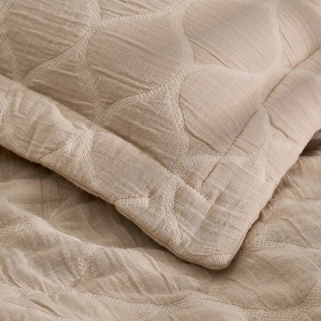 Arbor – Beige Bedspread Set