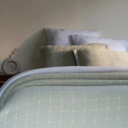 Checkaura Reversible Cotton Bedspread Set - Sage Green