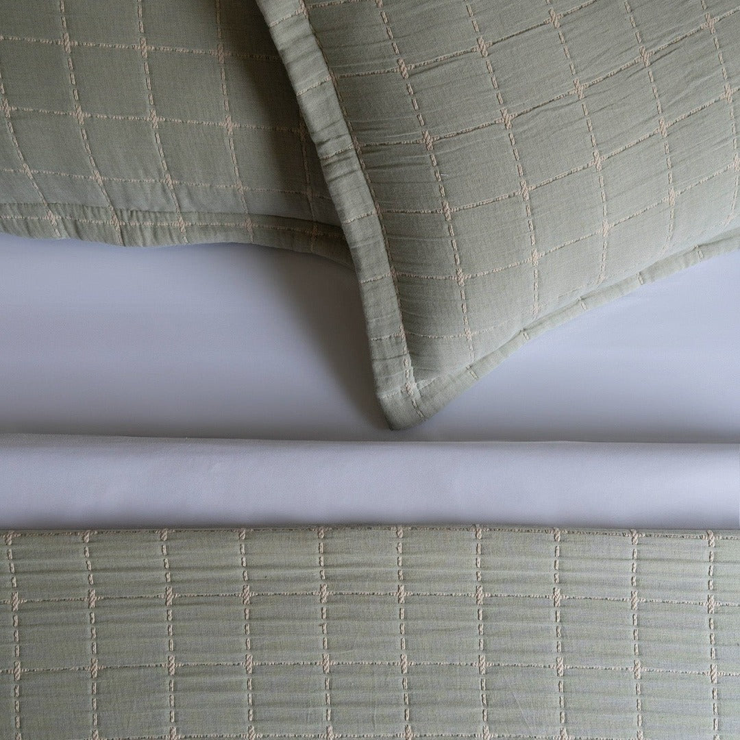Checkaura Reversible Cotton Bedspread Set - Sage Green