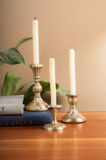 Detail of the short colonial candle holder