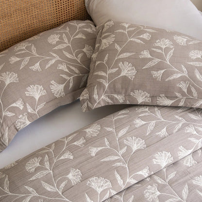 Flora - Taupe Bedspread Set
