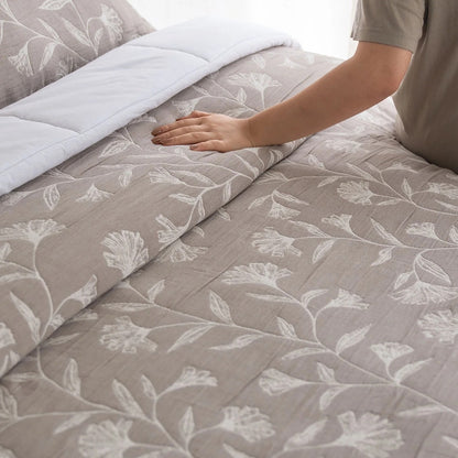 Flora - Taupe Bedspread Set