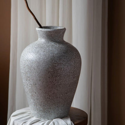 Nico Vase – Light Grey Minimal Accent for Everyday Corners