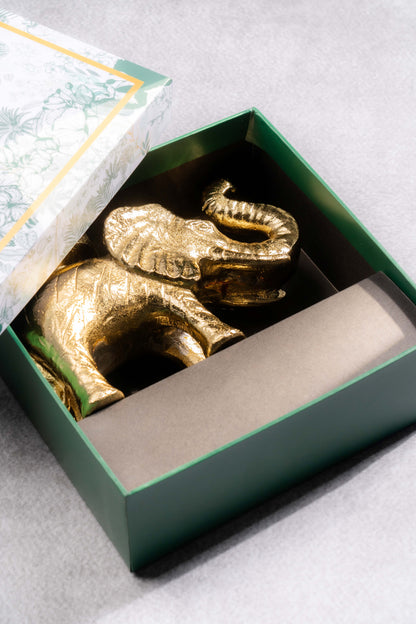 Elephant tealight holder packed in its gift box