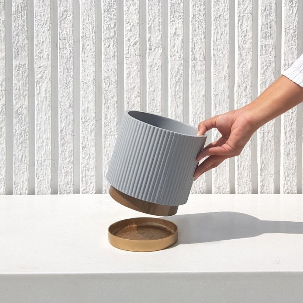 Small Fluted Planter With Base - Black