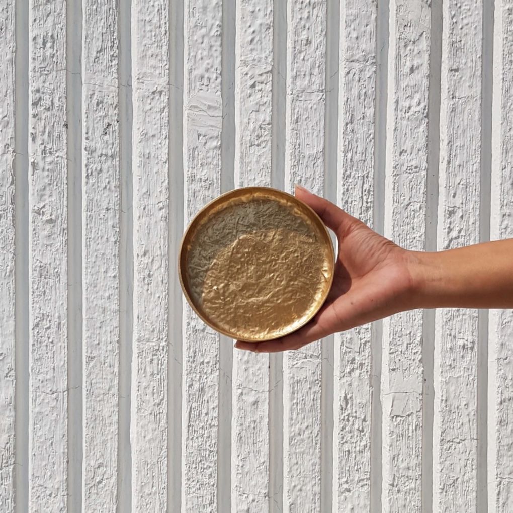 Small Fluted Planter With Base - Black