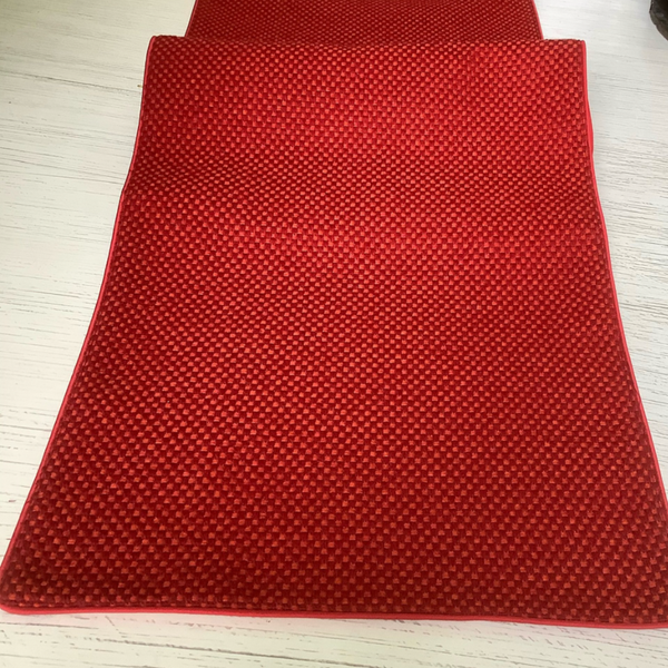 Rouge Table Runner